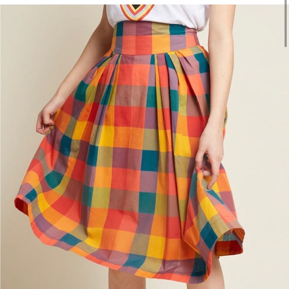 Emily and fin midi skirt - Picture 2 of 9